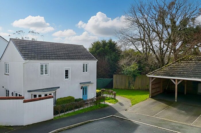3 Bedroom Detached House For Sale In Round Ring Gardens, Penryn, TR10
