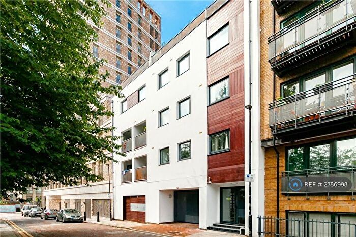 2 Bedroom Flat To Rent In Liberty House, London, E1