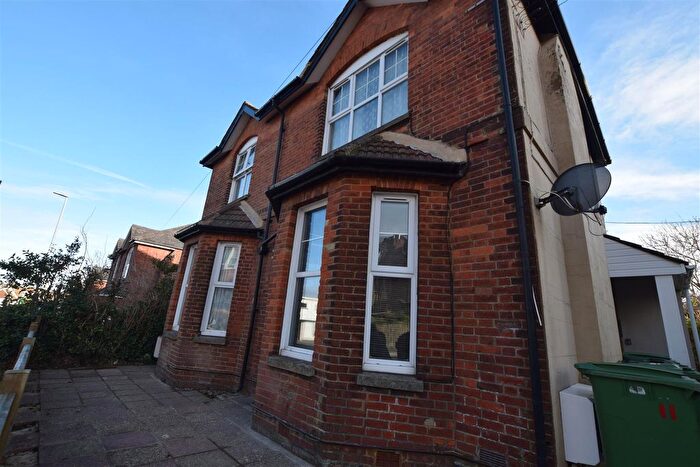 1 Bedroom Flat To Rent In Wraymead, Sedlescombe Road South, St. Leonards-On-Sea, TN38