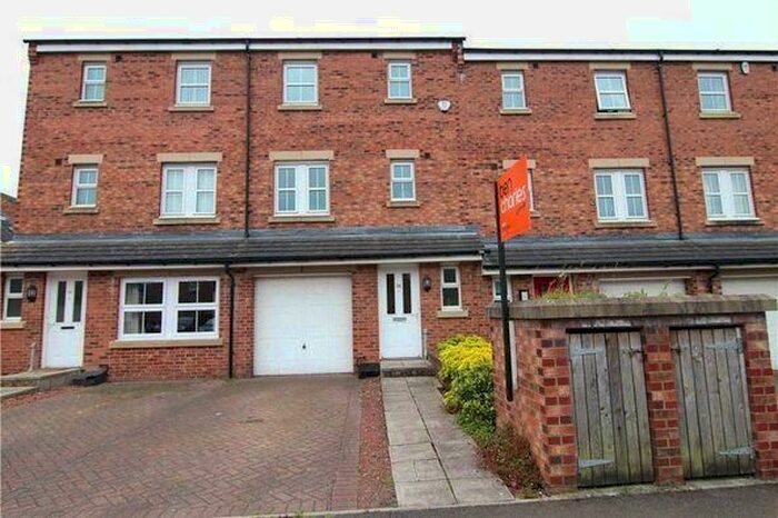 4 Bedroom Private Hall To Rent In Herons Court, Durham, DH1