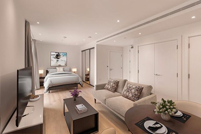 Studio To Rent In Nine Elms Lane, London, SW11