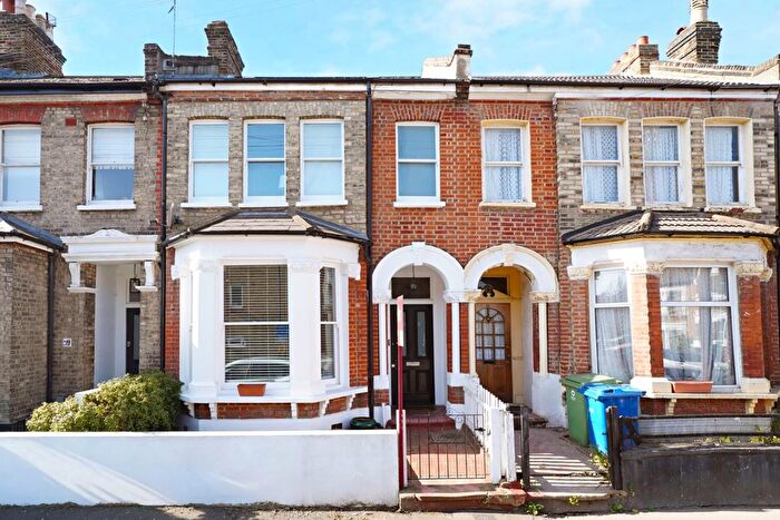 4 Bedroom Property For Sale In Oxonian Street, East Dulwich, London, SE22