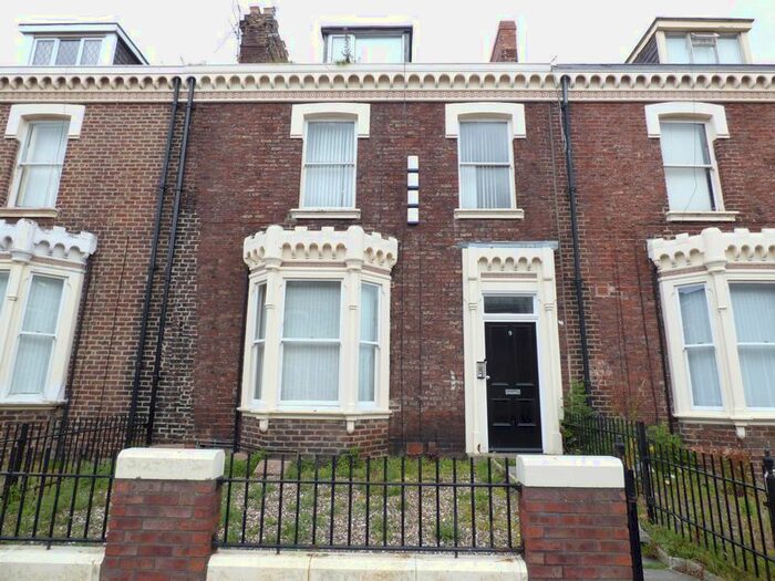 2 Bedroom Flat To Rent In Azalea Terrace North, Sunderland, SR2