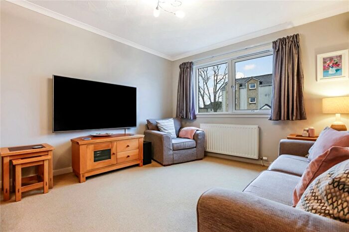 4 Bedroom Detached House For Sale In Carfin Road, Newarthill, North Lanarkshire, ML1
