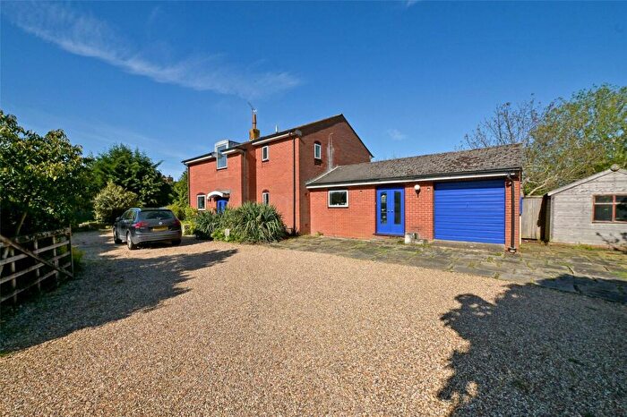 4 Bedroom Detached House To Rent In Hatchet Lane, Winkfield, Windsor, Berkshire, SL4