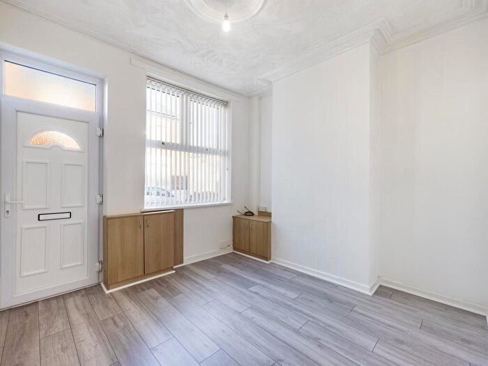 2 Bedroom Terraced House To Rent In Newfield Street, Tunstall, Stoke-on-Trent, ST6