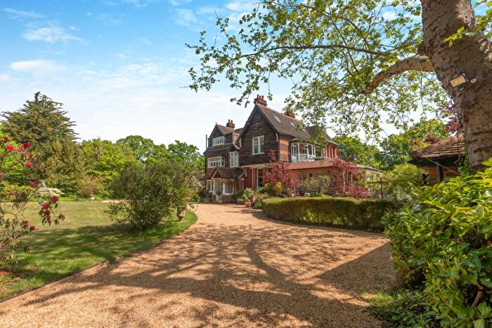 6 Bedroom Semi-Detached House For Sale In Lockhams Road, Curdridge, Southampton, Hampshire, SO32