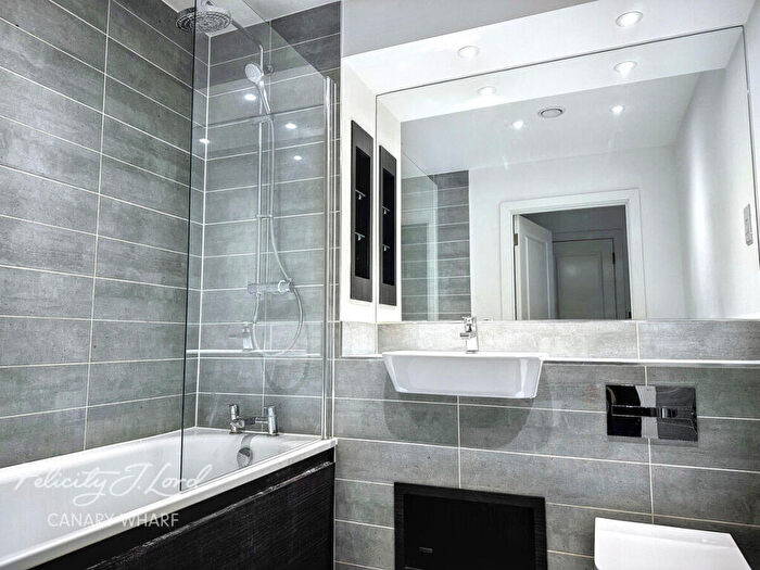 1 Bedroom Flat To Rent In Madeira Street, London, E14