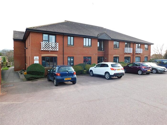 2 Bedroom Flat For Sale In Main Road, Harwich, Essex, CO12