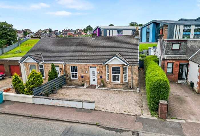 2 Bedroom Semi-Detached Bungalow For Sale In Carlisle Road, Airdrie, ML6
