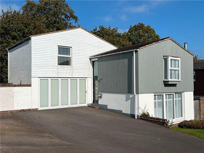 5 Bedroom Detached House For Sale In Estcots Drive, East Grinstead, West Sussex, RH19