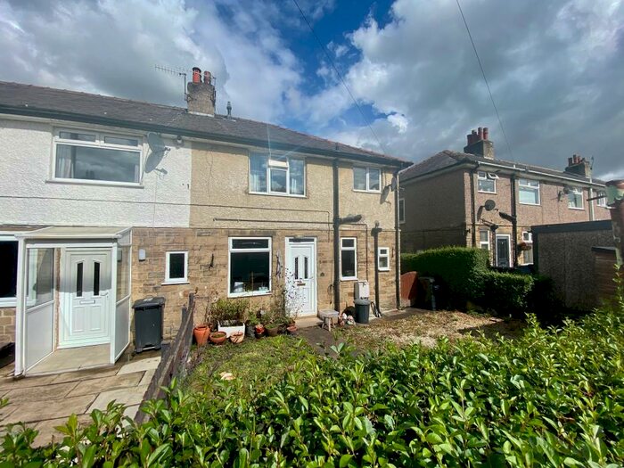 3 Bedroom End Of Terrace House To Rent In Erringden Road, Mytholmroyd, HX7