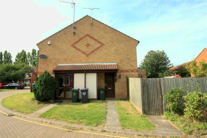 1 Bedroom End Of Terrace House To Rent In Sayer Close, Greenhithe, Kent, DA9