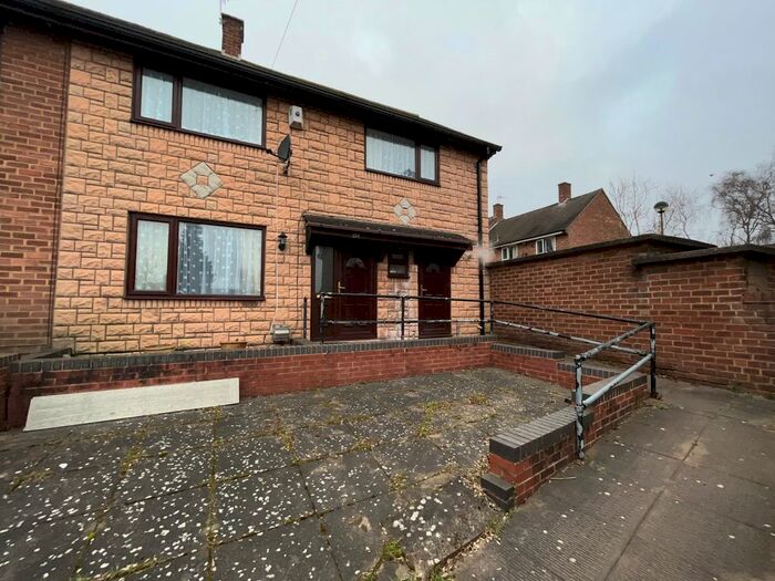 3 Bedroom Property To Rent In Collingbourne Avenue, Hodge Hill, Birmingham, B36