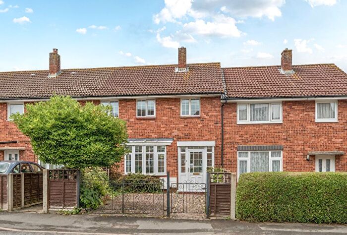 3 Bedroom Terraced House For Sale In Green Bank, Brockworth, Gloucester, Gloucestershire, GL3