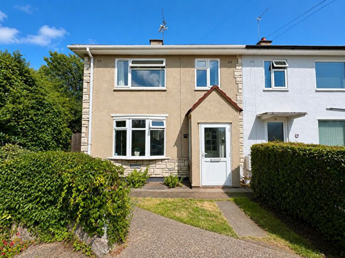 3 Bedroom Semi-Detached House For Sale In Tamerton Road, Leicester, LE2