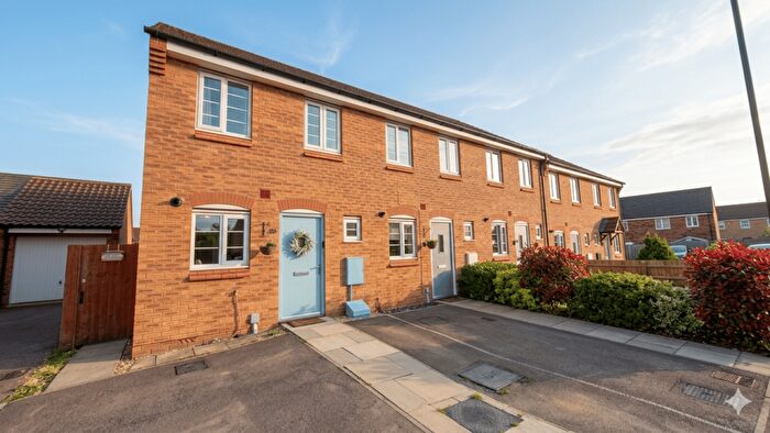 2 Bedroom End Of Terrace House For Sale In Newbury Crescent, Bourne, PE10