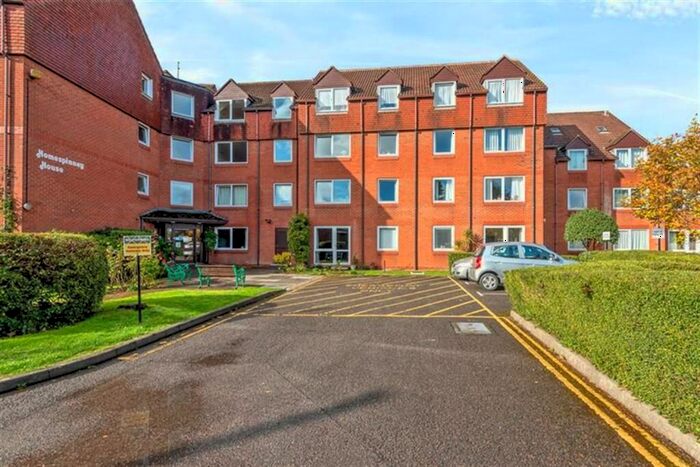 1 Bedroom Flat To Rent In River View Road, Southampton, SO18