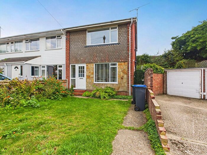 3 Bedroom End Of Terrace House For Sale In Abbotts View, Sompting, Lancing, BN15