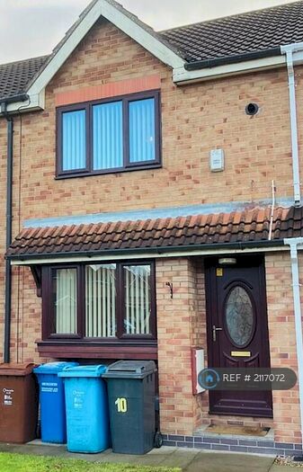 2 Bedroom Terraced House To Rent In The Rydales, Hull, HU5