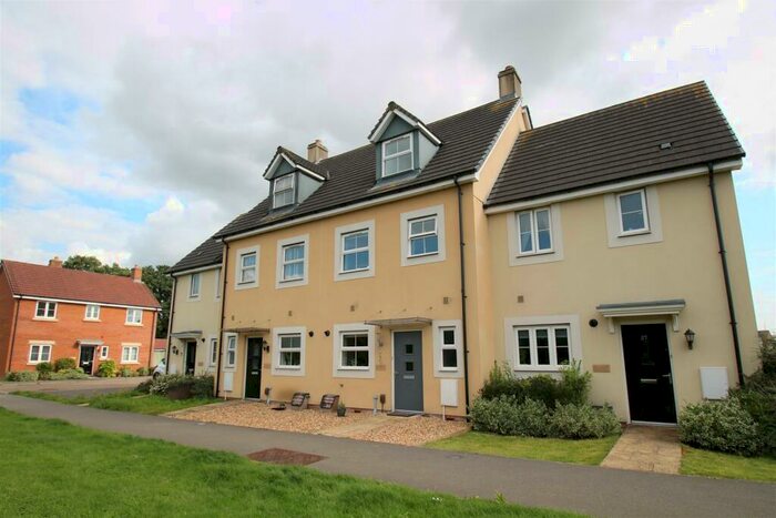 3 Bedroom Terraced House To Rent In Godley Lane, Trowbridge, BA14