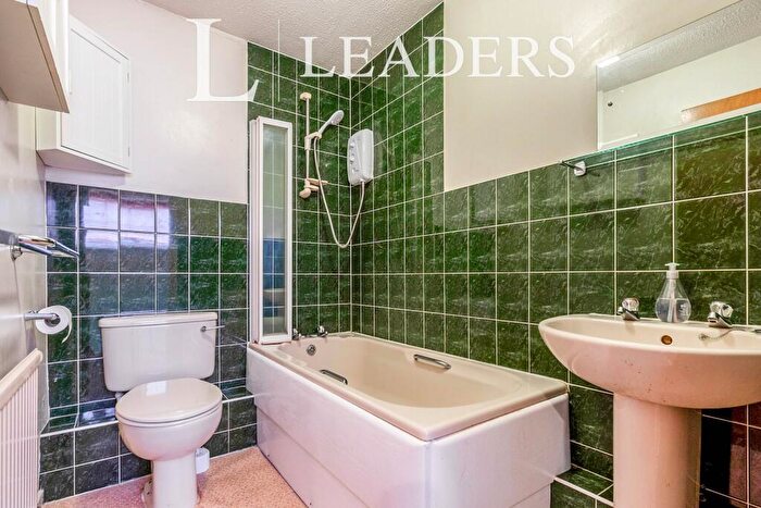 2 Bedroom End Of Terrace House To Rent In Delaporte Close, KT17