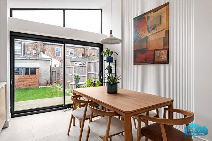 2 Bedroom House For Sale In Farrant Avenue, Noel Park, Wood Green, London, N22