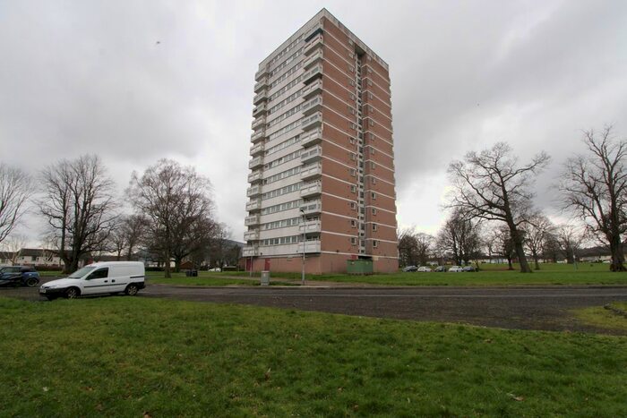2 Bedroom Flat For Sale In Woodland Drive, Newtownabbey, BT37