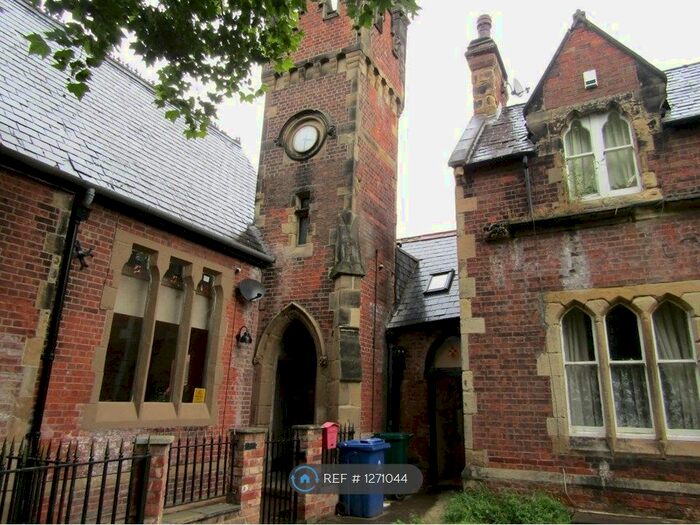 1 Bedroom Flat To Rent In King Street, Thorne, Doncaster DN8