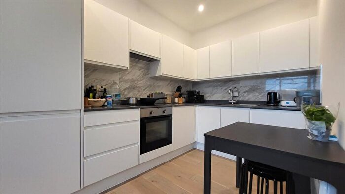 1 Bedroom Flat To Rent In The Boulevard, Cain Road, Bracknell, RG12