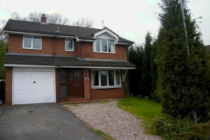 4 Bedroom Detached House To Rent In Sunbury Close, Stoke-On-Trent, ST4