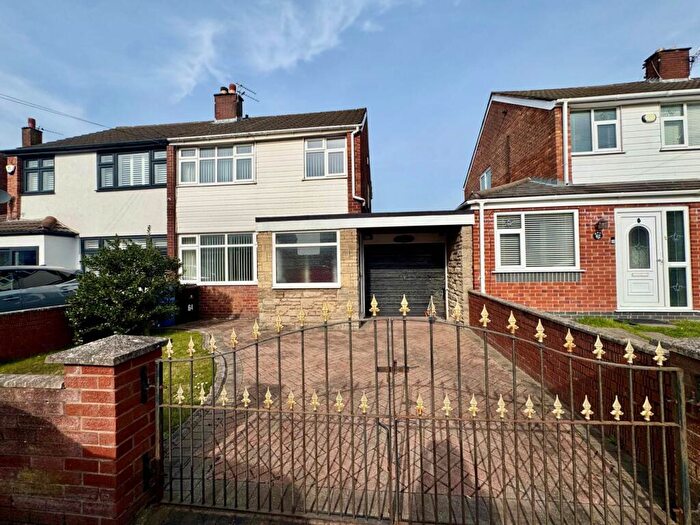 3 Bedroom Semi-Detached House For Sale In Mount Crescent, North Park, L32