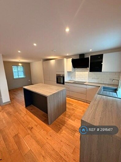 3 Bedroom Semi-Detached House To Rent In Woodland View, Hereford, HR4