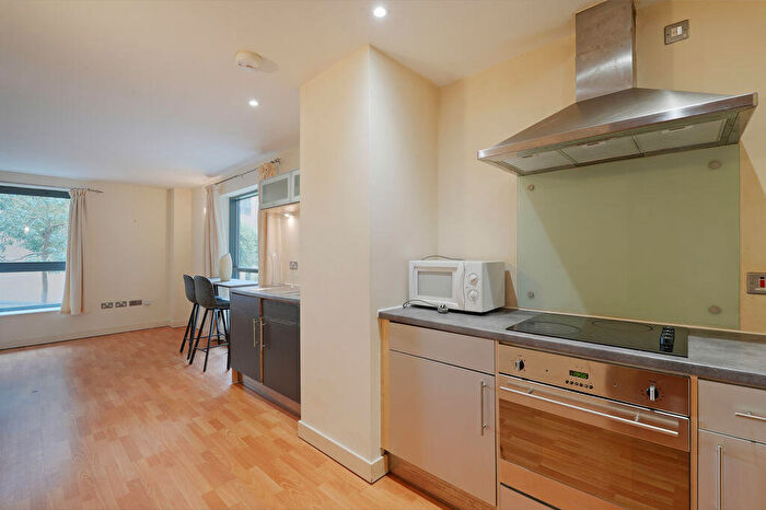 1 Bedroom Apartment To Rent In West One, Fitzwilliam Street, Sheffield, S1