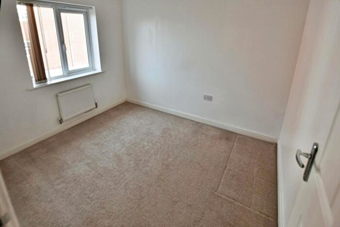 3 Bedroom Terraced House For Sale In Llys Nantgarw, Wrexham, LL13