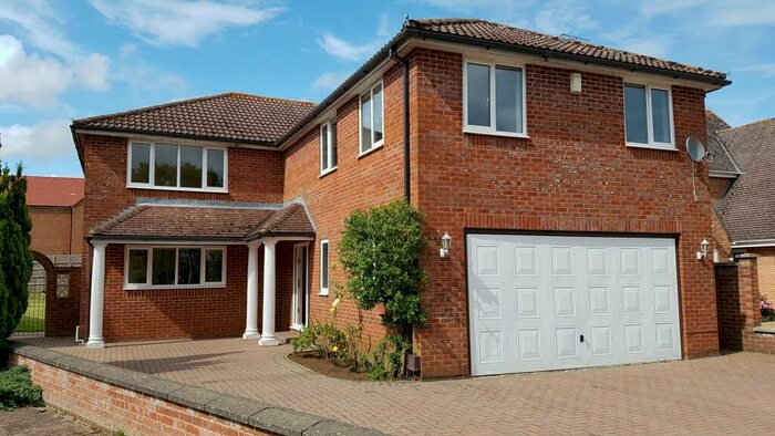 5 Bedroom Detached House To Rent In Friars Close, Shrivenham, SN6