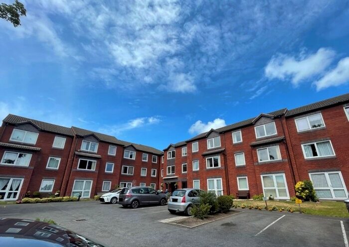 1 Bedroom Flat To Rent In Homesands House, Park Road, Southport, Merseyside, PR9