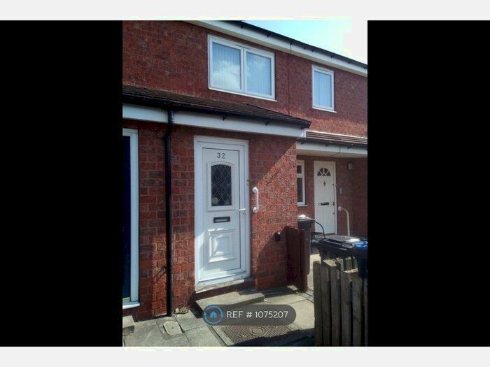 3 Bedroom Flat To Rent In Newport, Middlesbrough, TS1