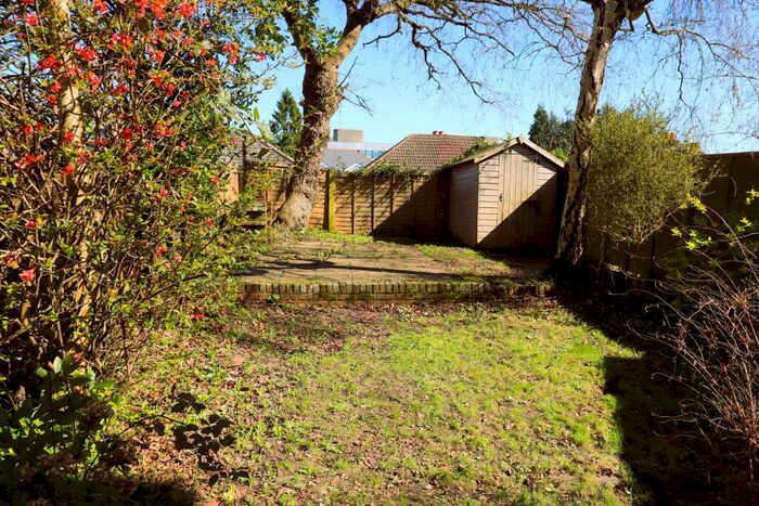 5 Bedroom House To Rent In Oakhurst Road, SO17