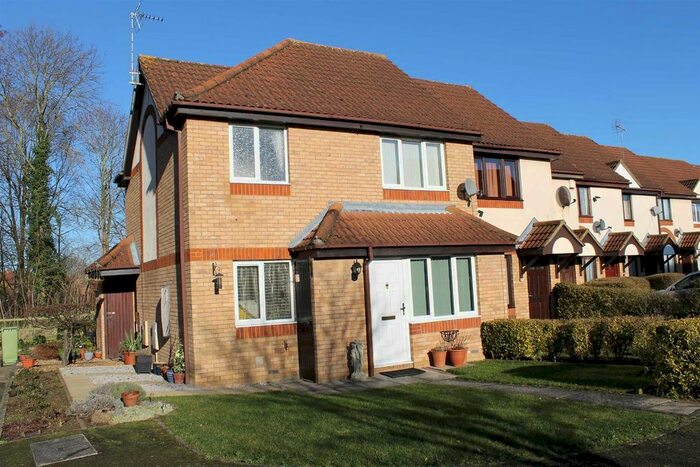 1 Bedroom Terraced House To Rent In Pimpernel Grove, Walnut Tree, Milton Keynes, MK7