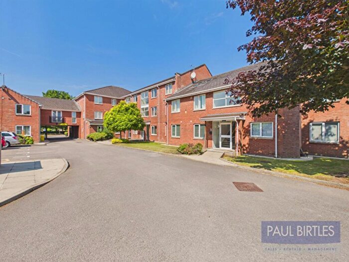 2 Bedroom Flat For Sale In New William Close, Partington, Manchester, M31