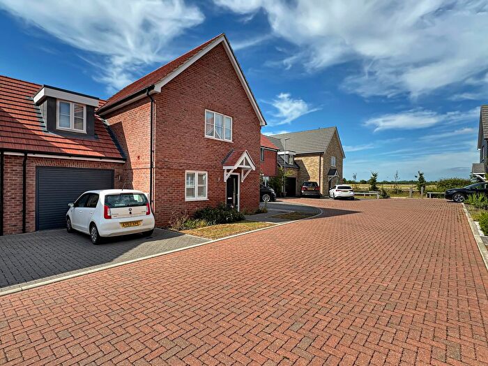 3 Bedroom Semi-Detached House For Sale In Bennett Way, Sawston, CB22