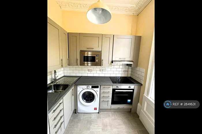 1 Bedroom Flat To Rent In Albion Terrace, Bath, BA1