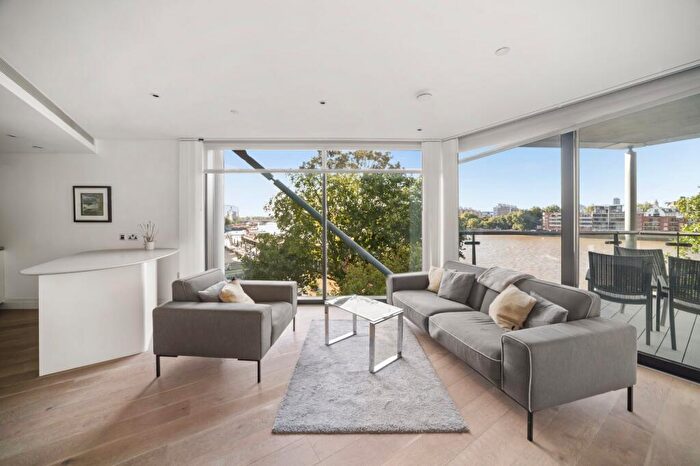 2 Bedroom Apartment For Sale In Riverlight Quay, London, SW11