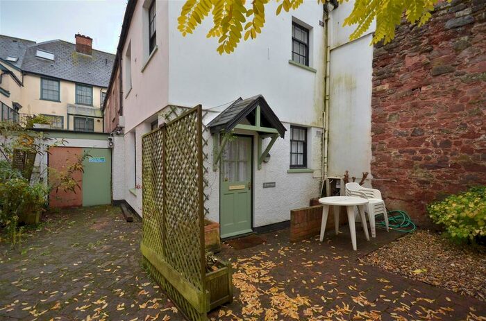 2 Bedroom Terraced House To Rent In The Mint, Exeter, EX4