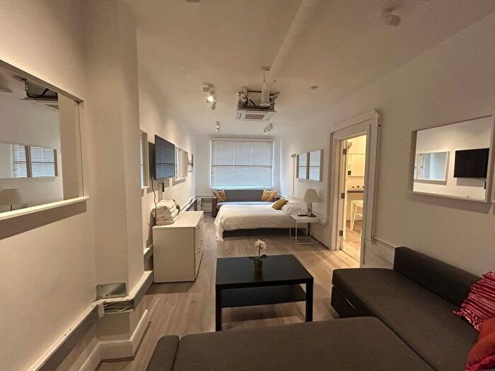 1 Bedroom Flat To Rent In , Harrow Road, London, W9