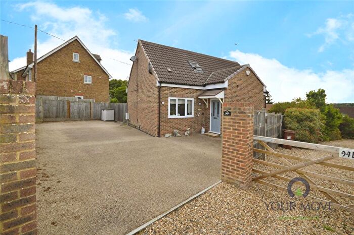 3 Bedroom Detached House For Sale In Hollywood Lane, Wainscott, Rochester, Kent, ME3