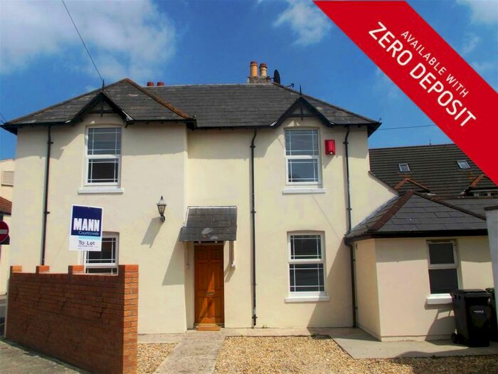 2 Bedroom House To Rent In Lees Lane, Gosport, PO12