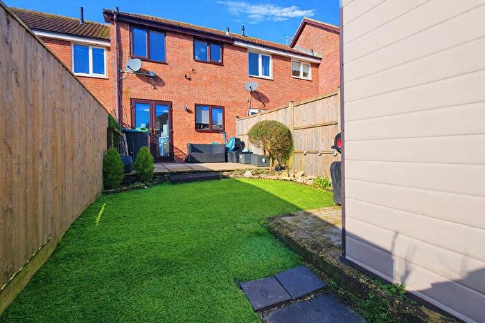 2 Bedroom Terraced House For Sale In The Doves, Broadwey, DT3