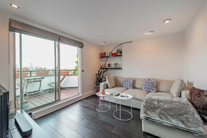 2 Bedroom Flat To Rent In Colville Houses, Talbot Road, London, W11